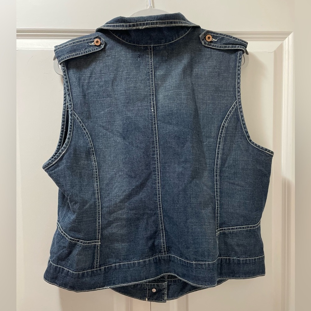 jeanstar Blue Denim Button Front Vest 100% Cotton 1X Reverse White Thread - Picture 2 of 6